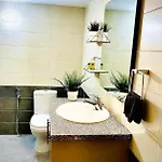 Lina 703 * Larnaca