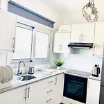 Lina 703 * Larnaca